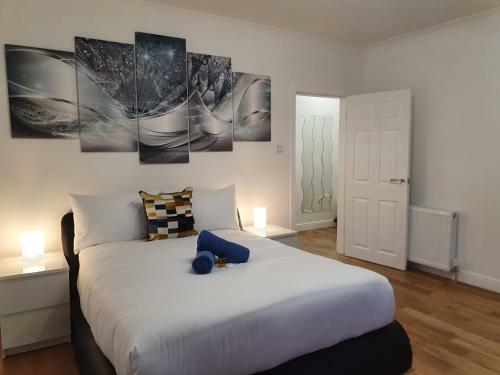 Apartamento Glasgow Comfortable And Modern 3 Bedroom Mid Terraced Villa