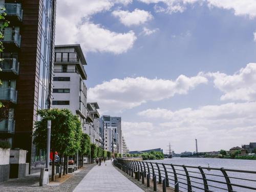 Apartamento Pass The Keys Lovely 2 Bed Flat In Glasgow Harbour, West End