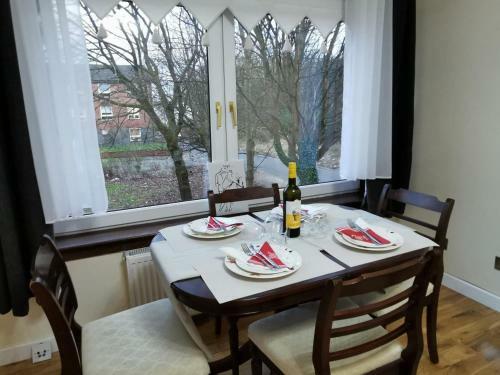 Glasgow Apartment