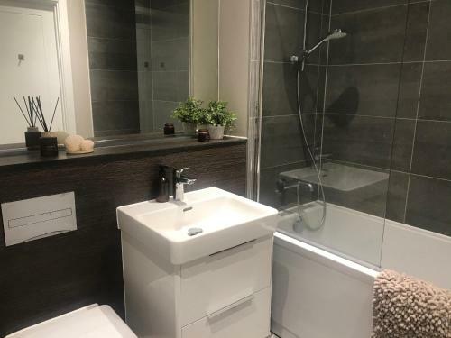 Apartamento New Build 1 Bed 7min Walk To Sec Hydro Cop26
