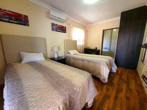 Hostal Tenacity Guesthouse - Riviera Park