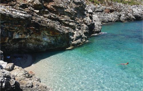 Villa Del Golfo 2