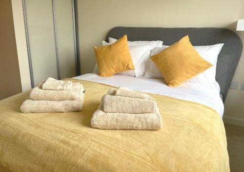 Ashford Holiday Home Sleeps 6