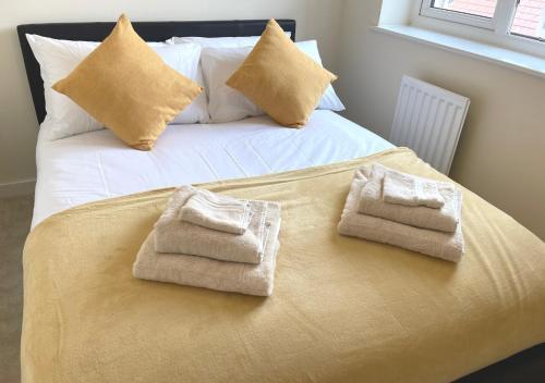 Ashford Holiday Home Sleeps 6