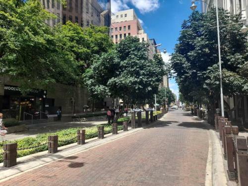 Apartamento Luxury 2bed Opposite Woolies On Gandhi Square+wifi