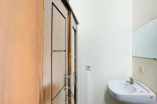 Hotel Oyo 2965 Silvia Homestay