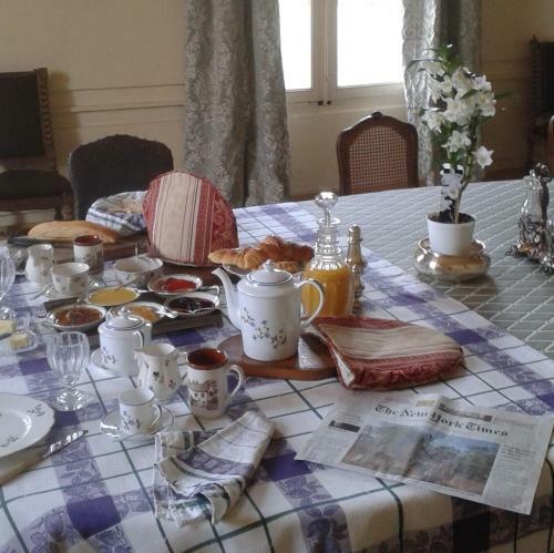 Bed & Breakfast Le Ch�teau de Bressey & Son Orangerie