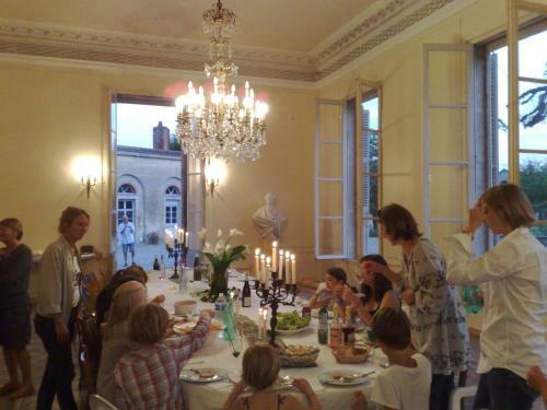 Bed & Breakfast Le Ch�teau de Bressey & Son Orangerie