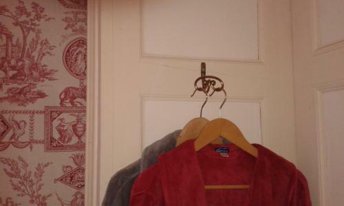 Bed & Breakfast Le Ch�teau de Bressey & Son Orangerie