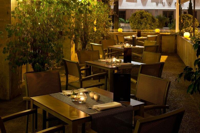 Hotel NH Luz Huelva