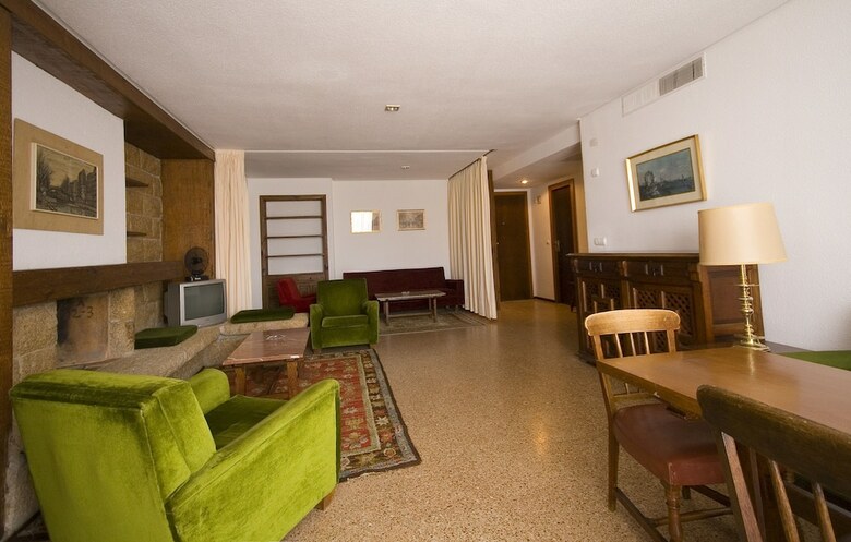 Apartamentos La Nogalera