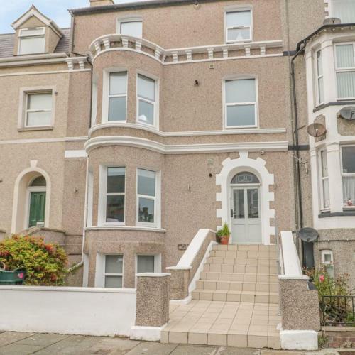 Coastal Gem Apartment By Seaside Llandudno