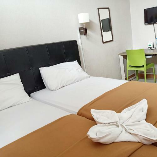Hotel Nusalink Near Sam Ratulangi Manado