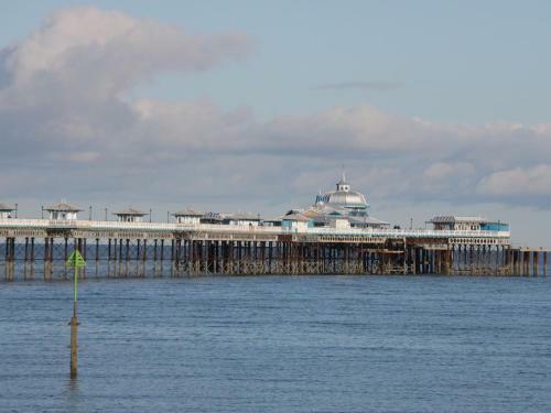 Lodge 7
