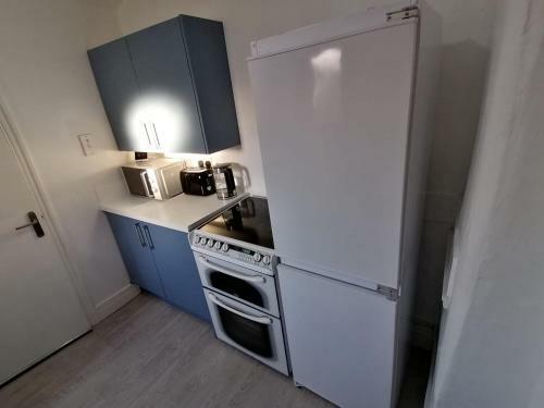 Apartamento 7 Beds Sleeps 9 2 Miles (7 Mins) From Newcastle Centre