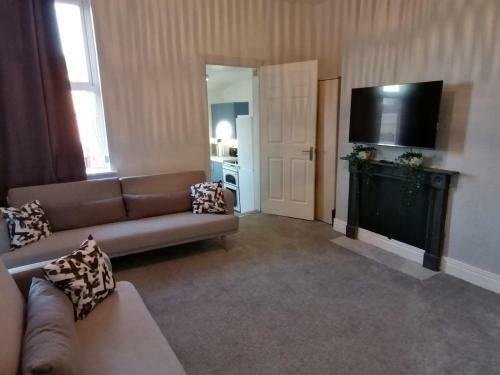 Apartamento 7 Beds Sleeps 9 2 Miles (7 Mins) From Newcastle Centre