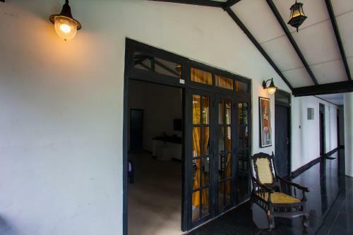 Hostal Ella Forest Paradise Hotel