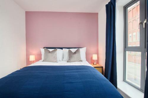 Beautiful 5 Bed House Manchester Sleeps8 Wparking