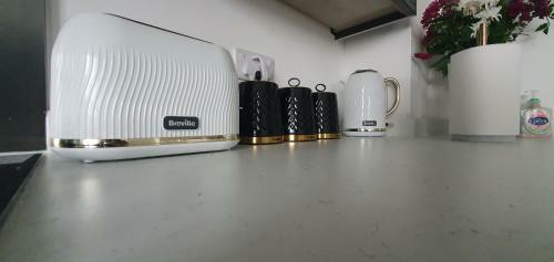 Oakwood Bank Apartment