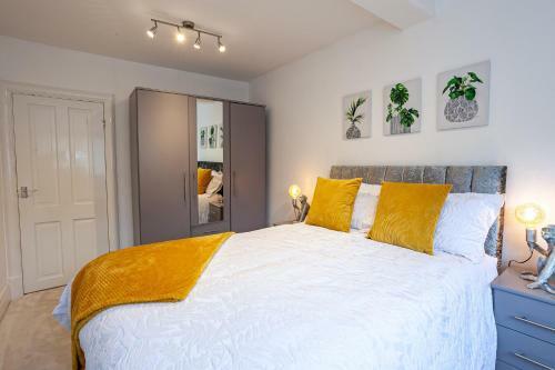 Cosy 2 Bed Apartment - Close To Leeds Centre