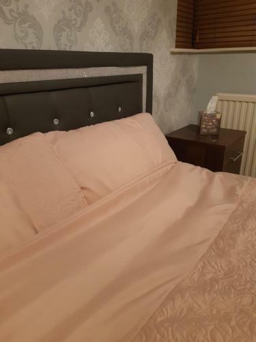 Apartamento Our Guests Are Royal (Br)