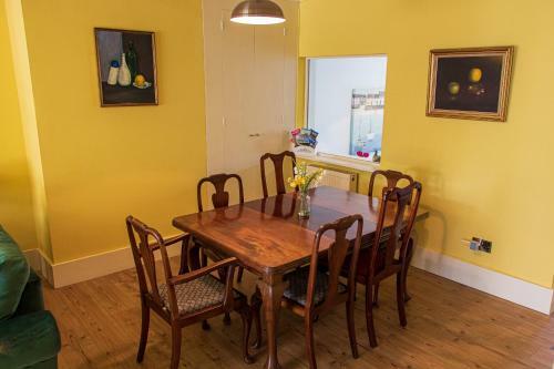 Clevedon House - Newquay - Beaches - Parking