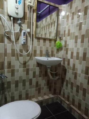 Kuala Besut Budget Hotel Ain