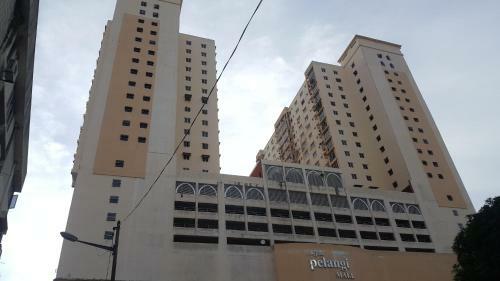 Apartamento Prestige Pelangi Riverside's Home