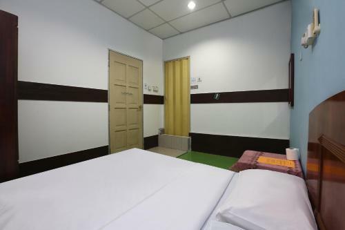 Oyo 89784 Impiana Hotel