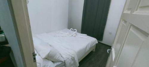 Homestay Aston Garden Kb