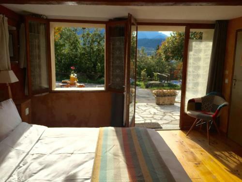 Hostal Chambre D'h�tes La Grange Des Ecrins