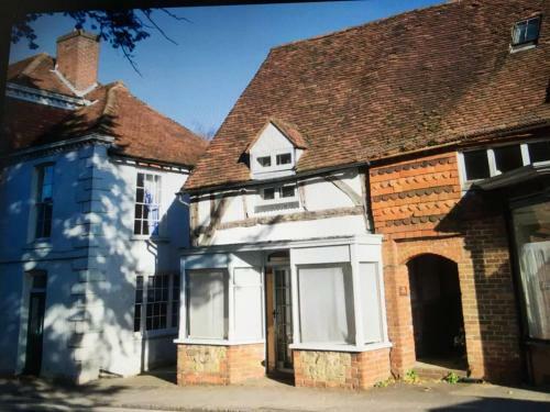 Cosy, Historic, Pet Friendly Cottage, Petworth