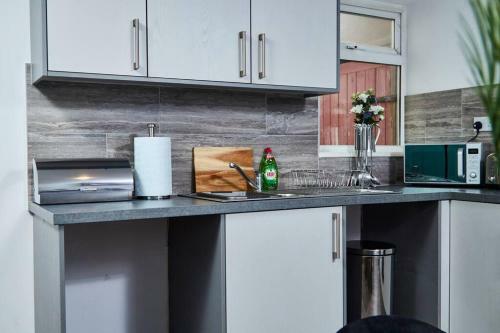 Perfect Apartment - Sleeps 6 - Great Location