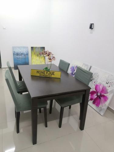 Honeyjue Homestay