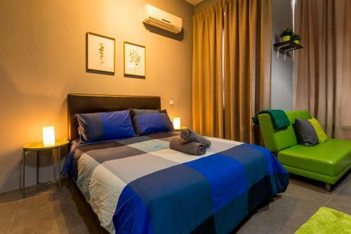 Apartamentos Proper Suites@empire Damansara