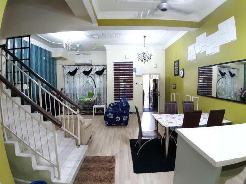 E&a Homestay Klia/ Sepang/ Nilai