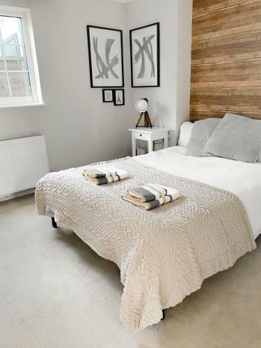 Apartamento Luxury & Spacious 2 Bed Annex With Private Garden
