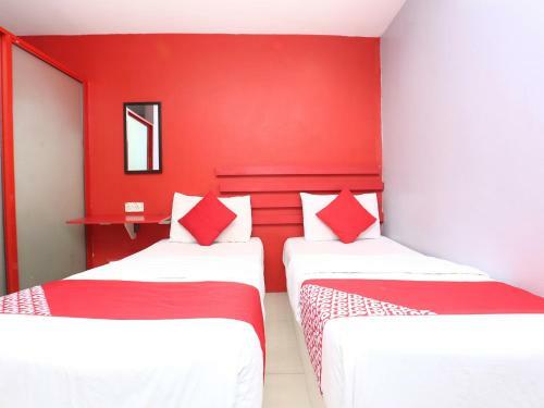 Oyo 89654 My New Home Hotel