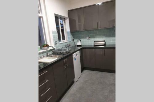 Apartamento Beautiful Spacious Flat With Garden