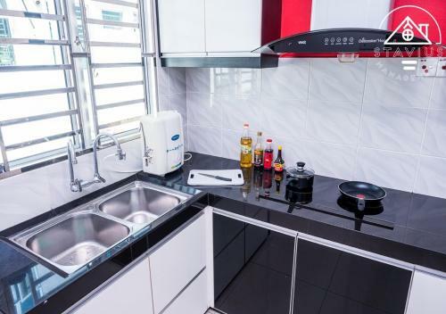 Port Dickson 14pax 4br Double Storey House