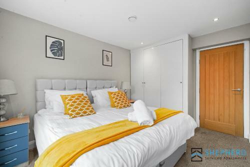 Shepherd Serviced Apartments - London Road