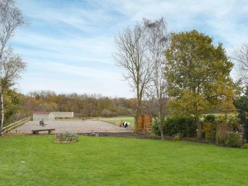 Ryhill Retreat At Estoro Farm