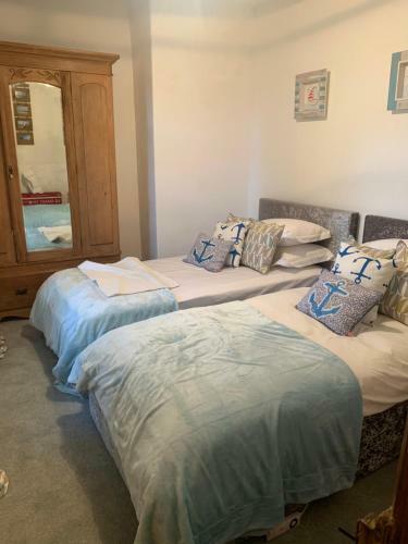 The Cottage, Grotton Hall, Lydgate, Saddleworth