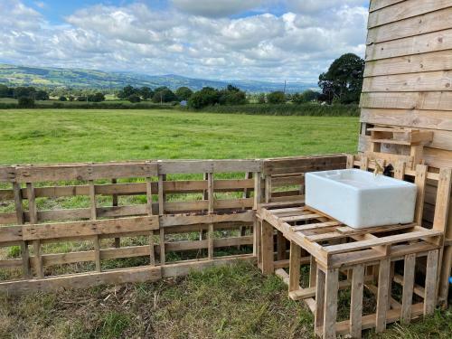 Boutique Bell Tent- Camp Quiet Mountain North Wales