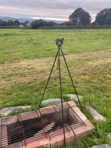Boutique Bell Tent- Camp Quiet Mountain North Wales