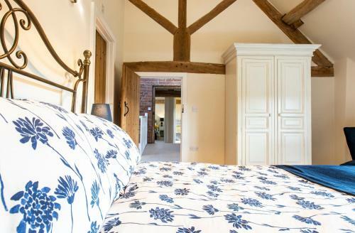 Fabulous Listed Barn With The Best Valley View