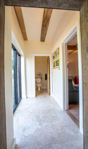Fabulous Listed Barn With The Best Valley View