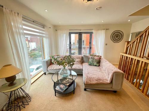 Waterfront Villa Marina Sa1 Swansea