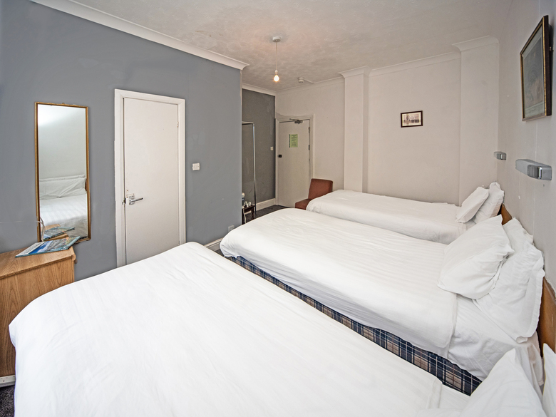 The Sherwood Palm Hotel