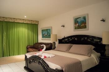 Hotel La Mansion Inn (.)